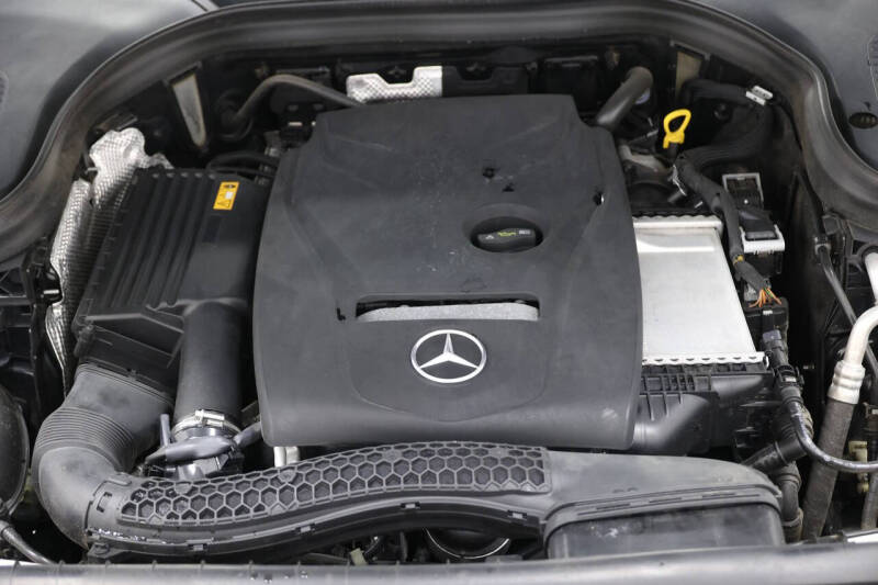 2018 Mercedes-Benz GLC GLC 300