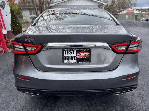 2023 Nissan Maxima 3.5 SV