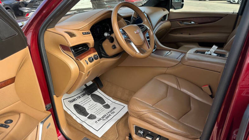 2017 Cadillac Escalade ESV Platinum