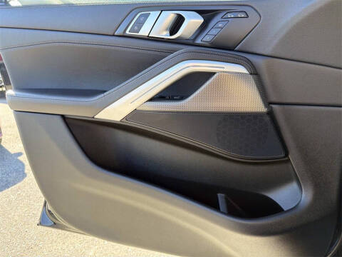 2021 BMW X6 xDrive40i