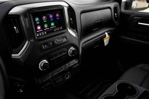 2025 GMC Sierra 2500HD Pro