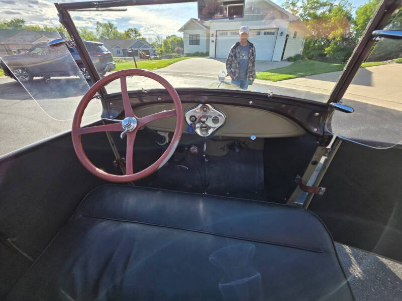 1928 Ford Roadster