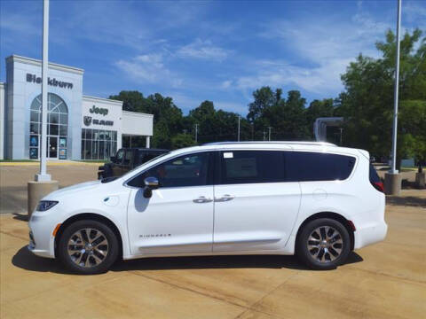 2023 Chrysler Pacifica Plug-In Hybrid for sale at BLACKBURN MOTOR CO in Vicksburg MS