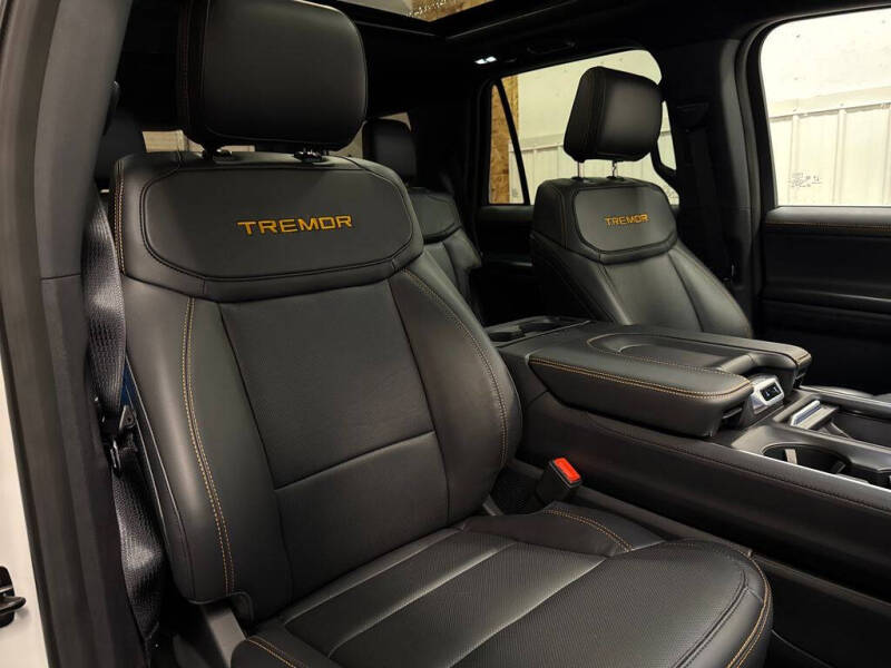 2025 Ford Expedition Tremor