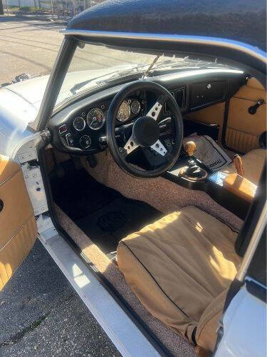 1975 MG MGB
