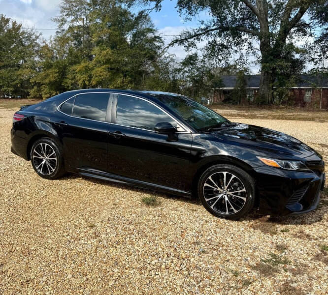 2019 Toyota Camry SE