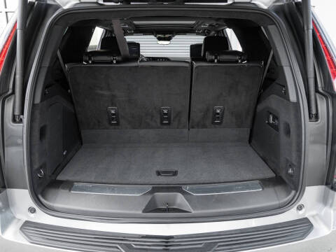 2023 Cadillac Escalade Sport Platinum