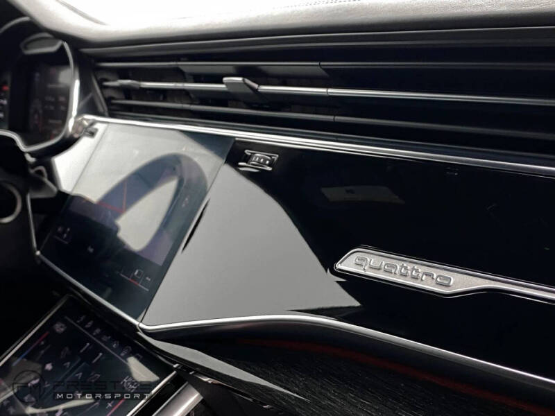 2019 Audi Q8 quattro Prestige 55 TFSI