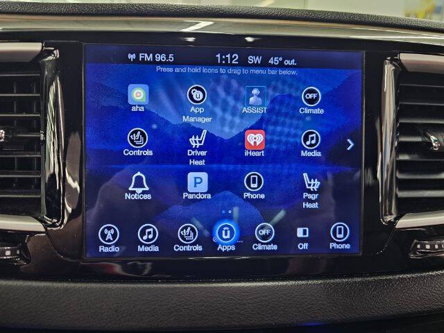 2017 Chrysler Pacifica Touring-L