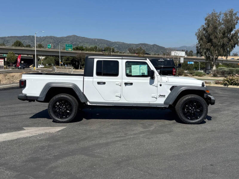 2020 Jeep Gladiator Sport S