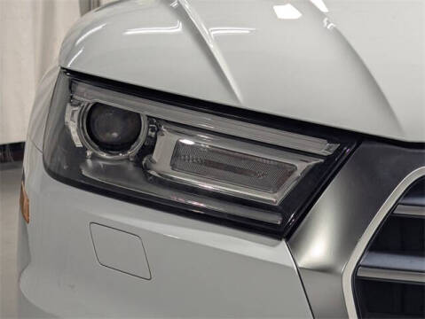 2019 Audi Q5 quattro Premium 45 TFSI