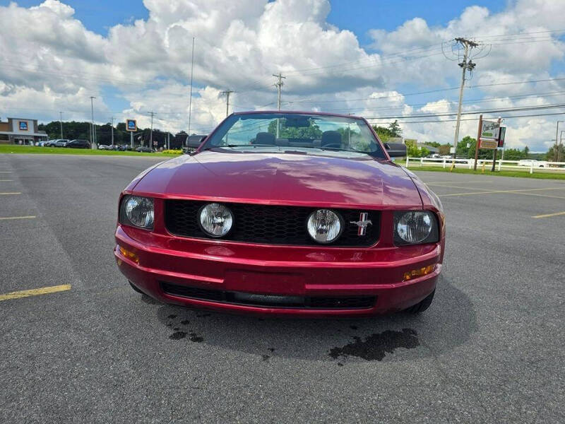 2005 Ford Mustang V6 Premium