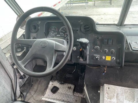2011 Freightliner MT45 Chassis