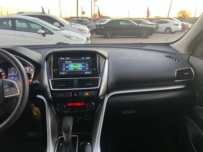 2020 Mitsubishi Eclipse Cross ES