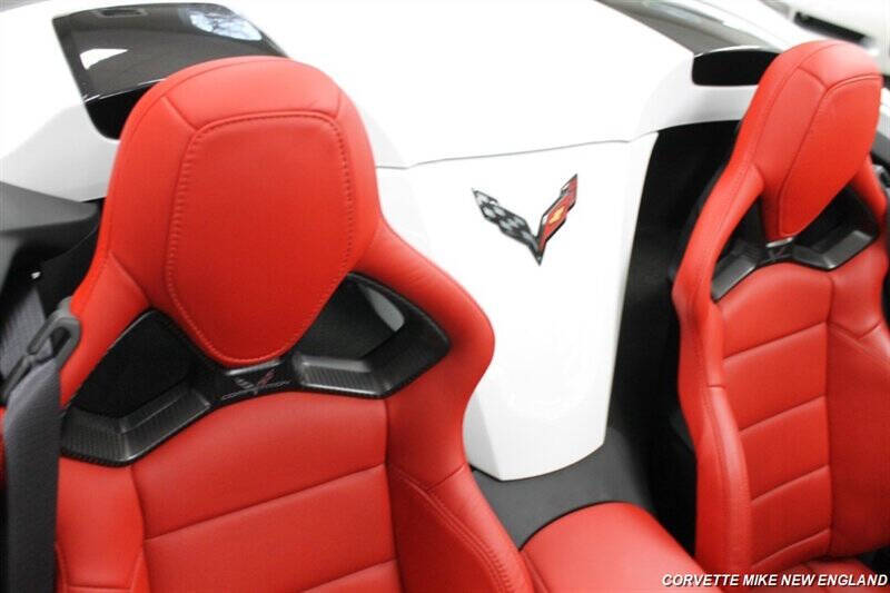 2016 Chevrolet Corvette 36