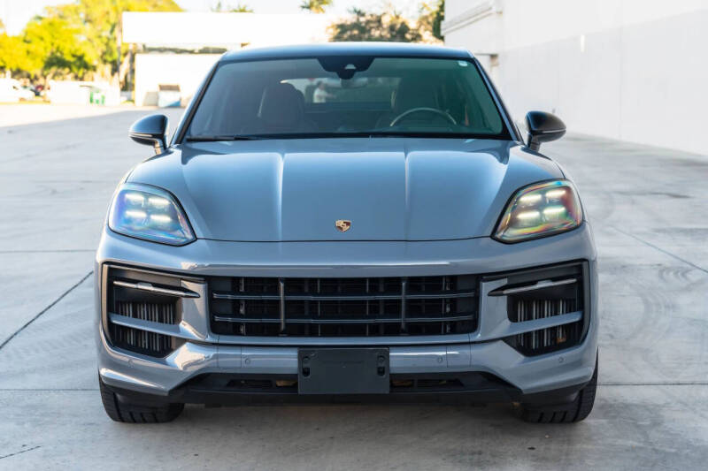 2024 Porsche Cayenne S Coupe