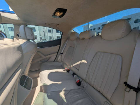 2014 Maserati Ghibli S Q4