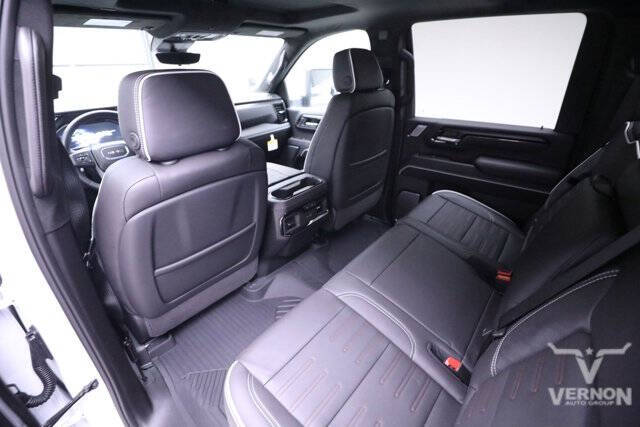 2025 GMC Sierra 2500HD AT4X