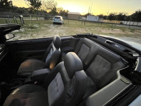 2004 Chrysler Sebring LXi