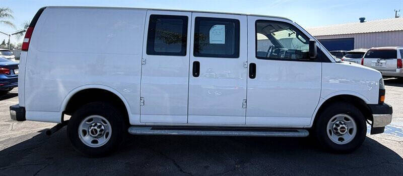 2017 GMC Savana 2500