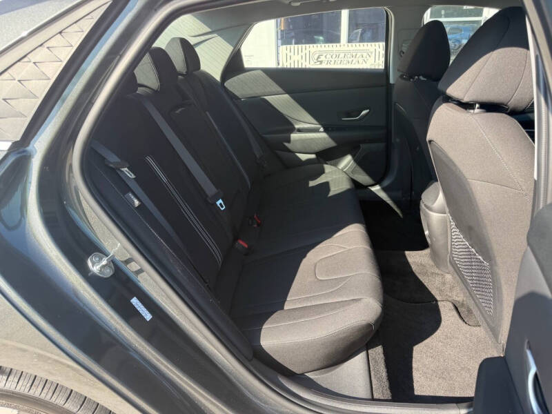 2024 Hyundai Elantra SEL