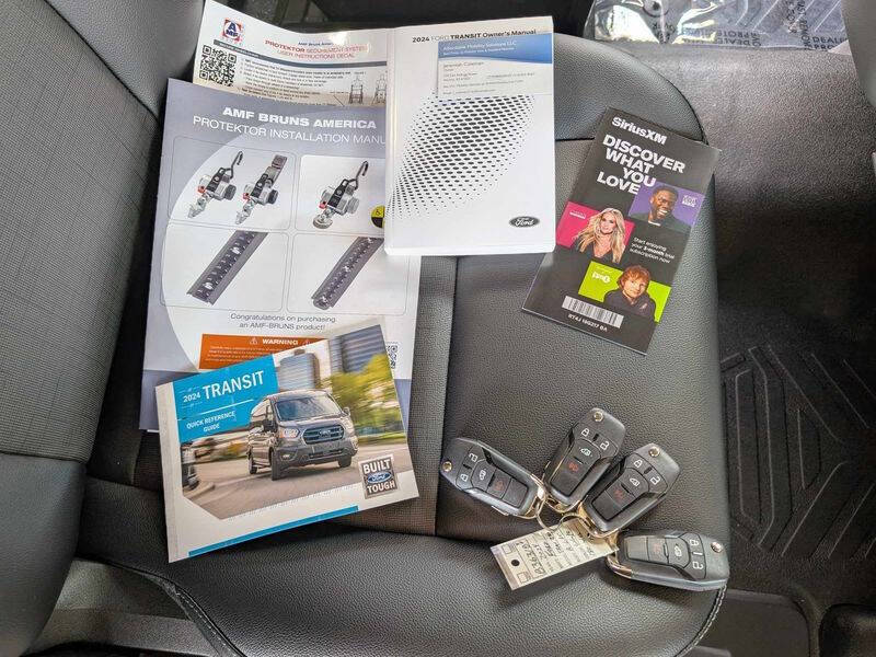 2024 Ford Transit 250