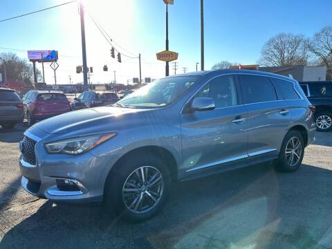 2018 Infiniti QX60 for sale at Modern Automotive in Spartanburg SC