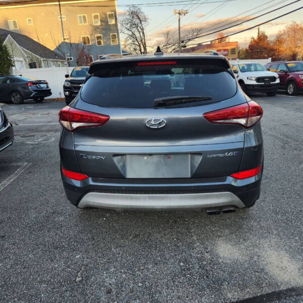 2017 Hyundai Tucson Limited's photo