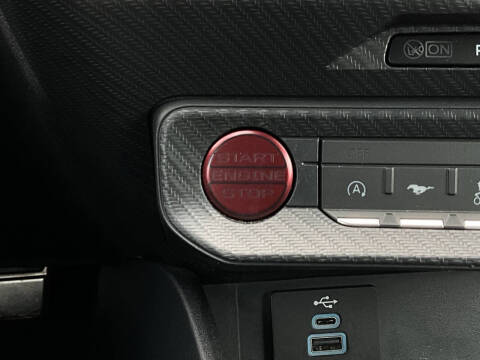 2024 Ford Mustang EcoBoost Premium