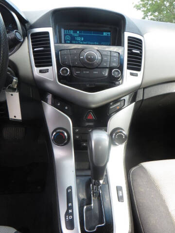 2014 Chevrolet Cruze LS Auto