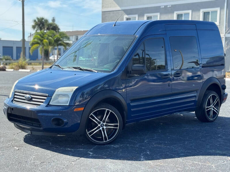 2010 Ford Transit Connect XL's photo