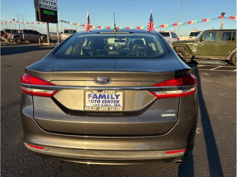2018 Ford Fusion SE