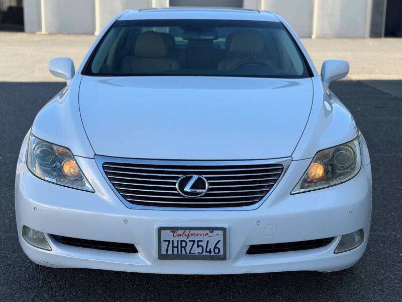 2007 Lexus LS 460