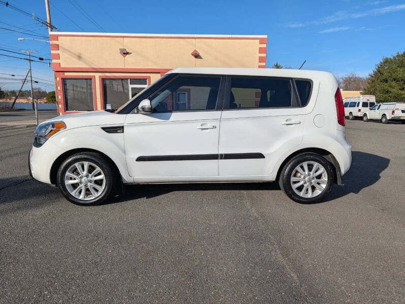 2012 Kia Soul +