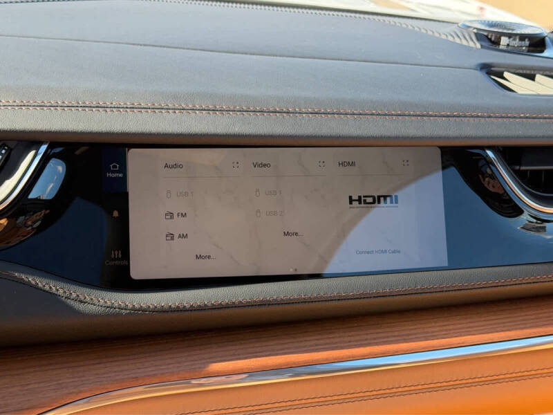 2025 Jeep Grand Cherokee Summit Reserve