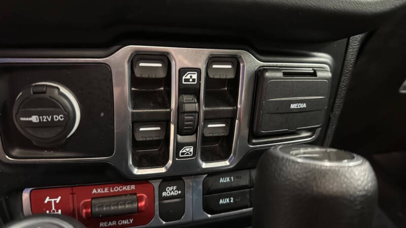 2024 Jeep Gladiator Mojave