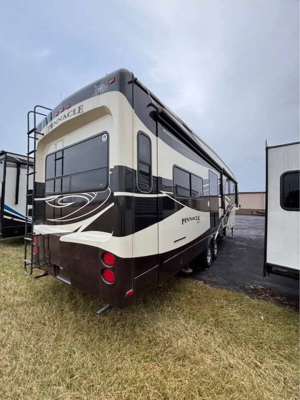 2013 Jayco Pinnacle