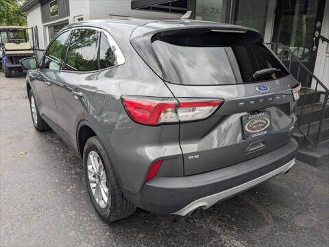2022 Ford Escape SE