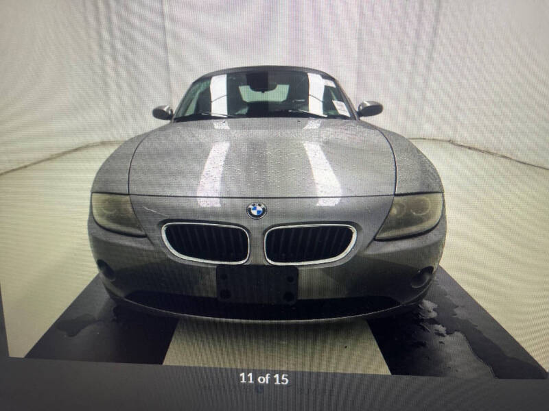 2005 BMW Z4 2.5i