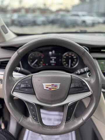 2020 Cadillac XT5 Premium Luxury