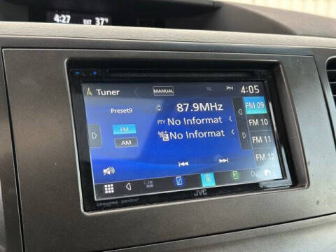 2013 Toyota Sienna SE 8-Passenger