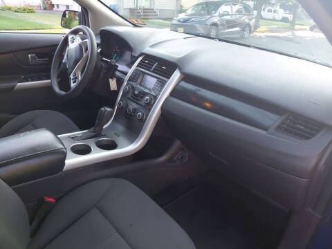 2013 Ford Edge SE