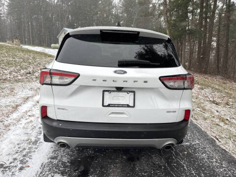 2021 Ford Escape SEL