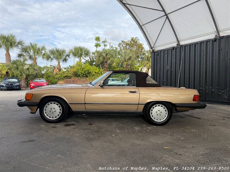 1988 Mercedes-Benz 560-Class 560 SL