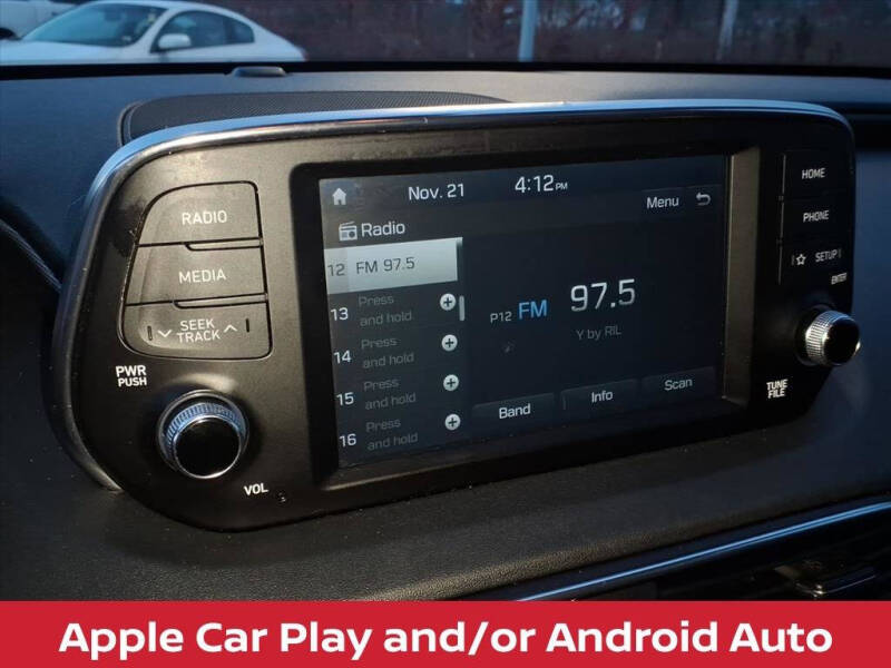 2020 Hyundai Santa Fe SE