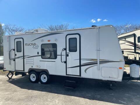 2014 Flagstaff Micro-Lite for sale at Autoway Auto Center in Sevierville TN
