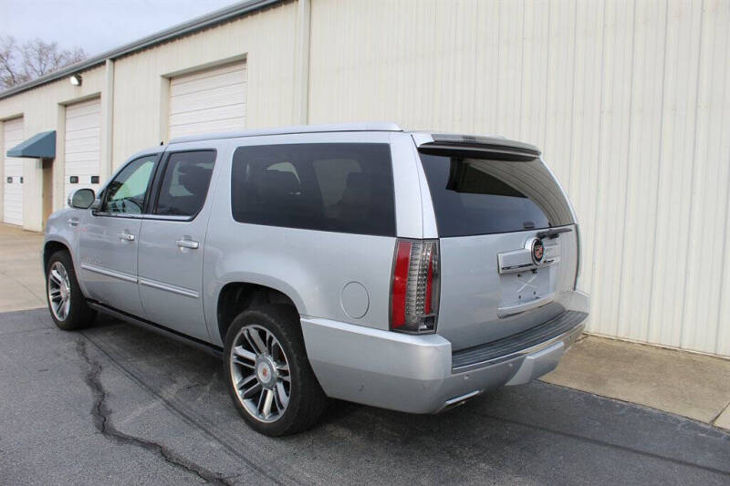 2013 Cadillac Escalade ESV Premium
