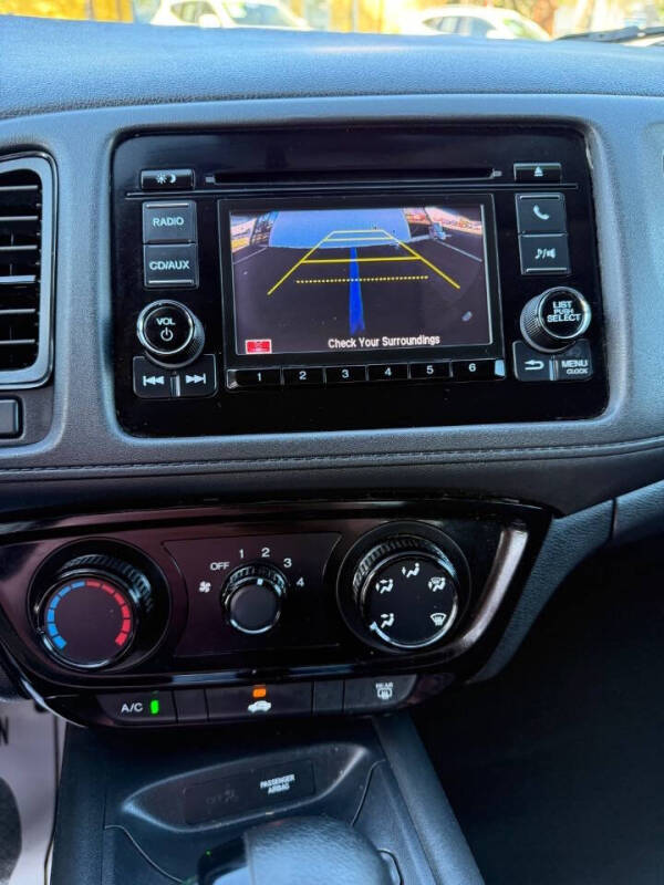 2017 Honda HR-V LX