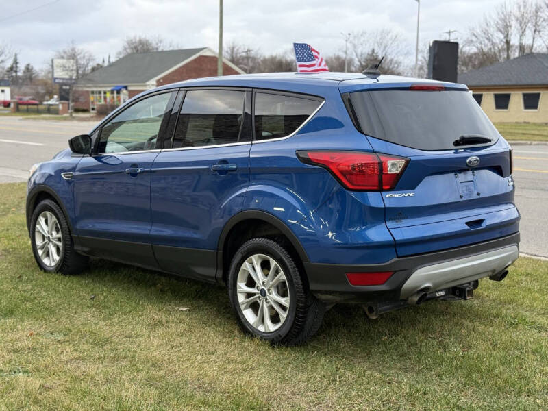 2019 Ford Escape SE