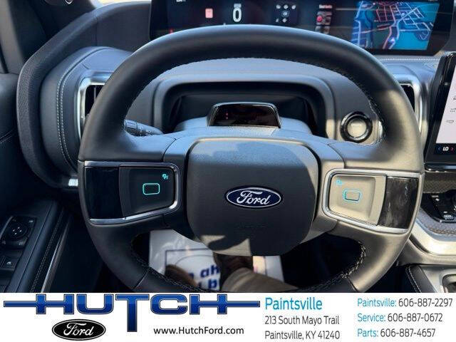 2027 Ford Expedition Platinum